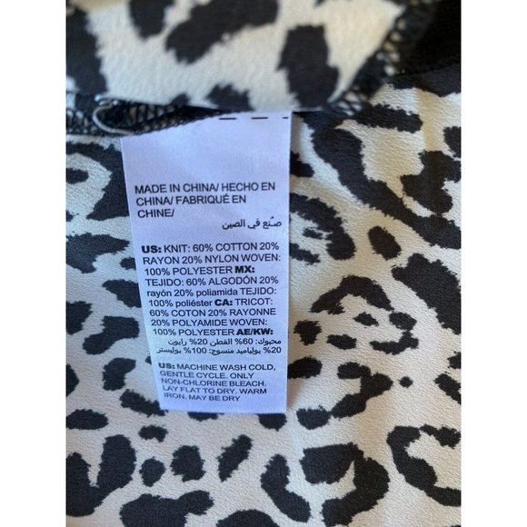 COPY - Chico's Knit Sheer Open Front Cardigan 1/Medium Black Animal Print Contr… - Picture 4 of 8